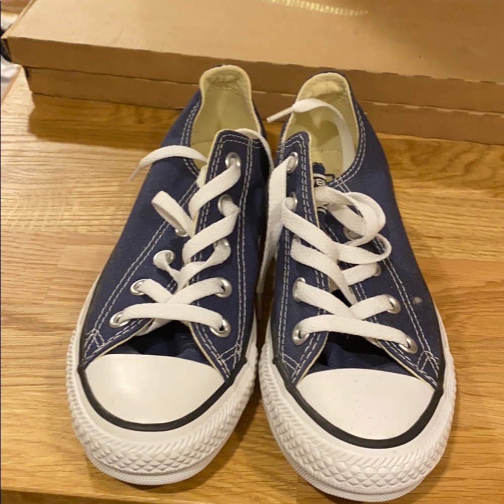 Brand new navy blue converse sneakers